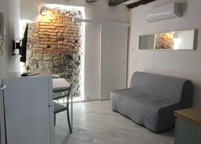 Sagegreən Flat Lejlighed *