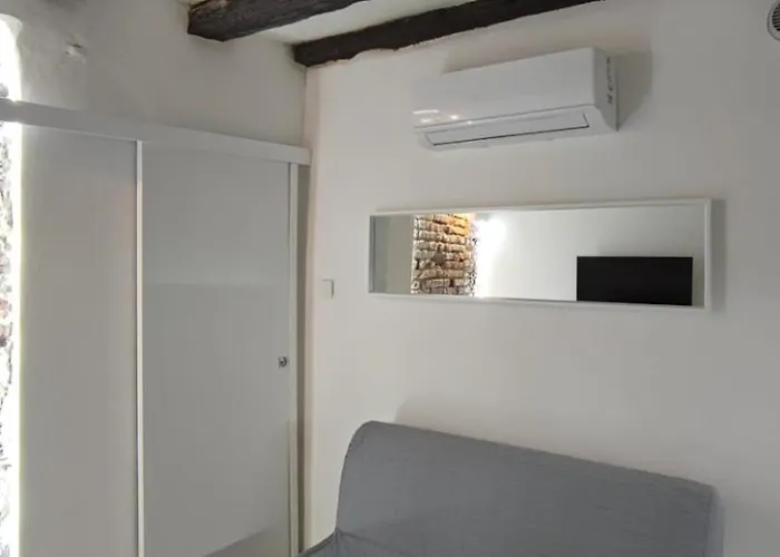 Sagegreən Flat Lägenhet *